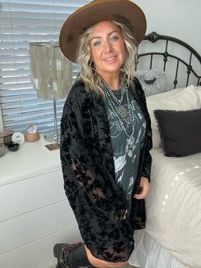 On Twelfth Sheer and Velvet Kimono